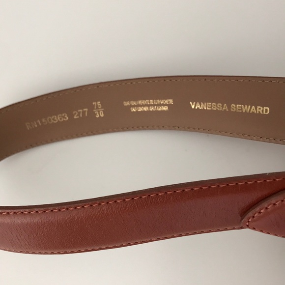 Vanessa Seward Leather Belt Bag - Picture 8 of 9